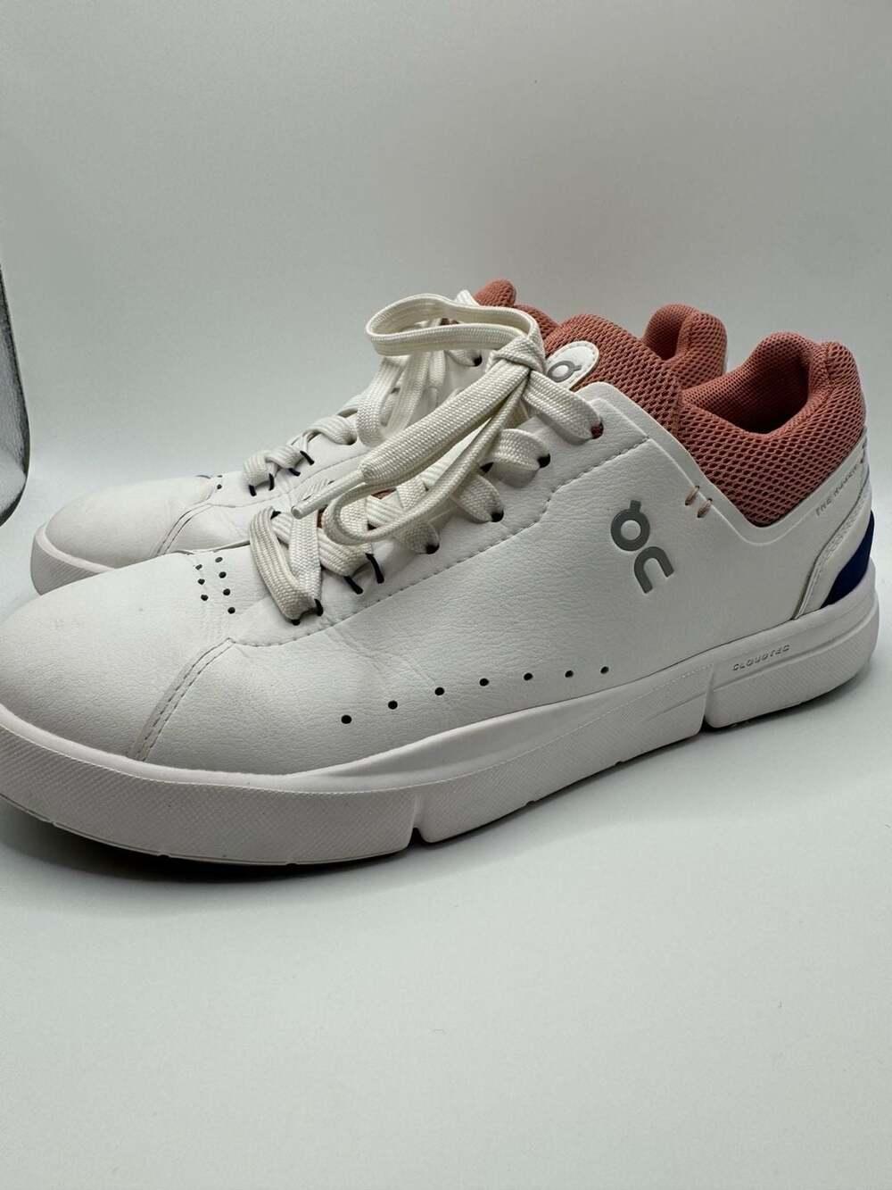 On Women's The Roger Advantage White Dustrose Tennis Sneakers Shoes 6.5